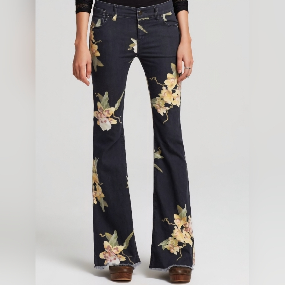 RARE Free People Bali Nights Flare Jeans Miami Night Combo Floral Sz 25 EUC